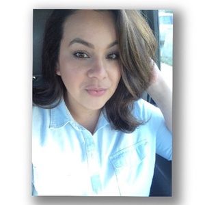 Meet your Posher, Sandy